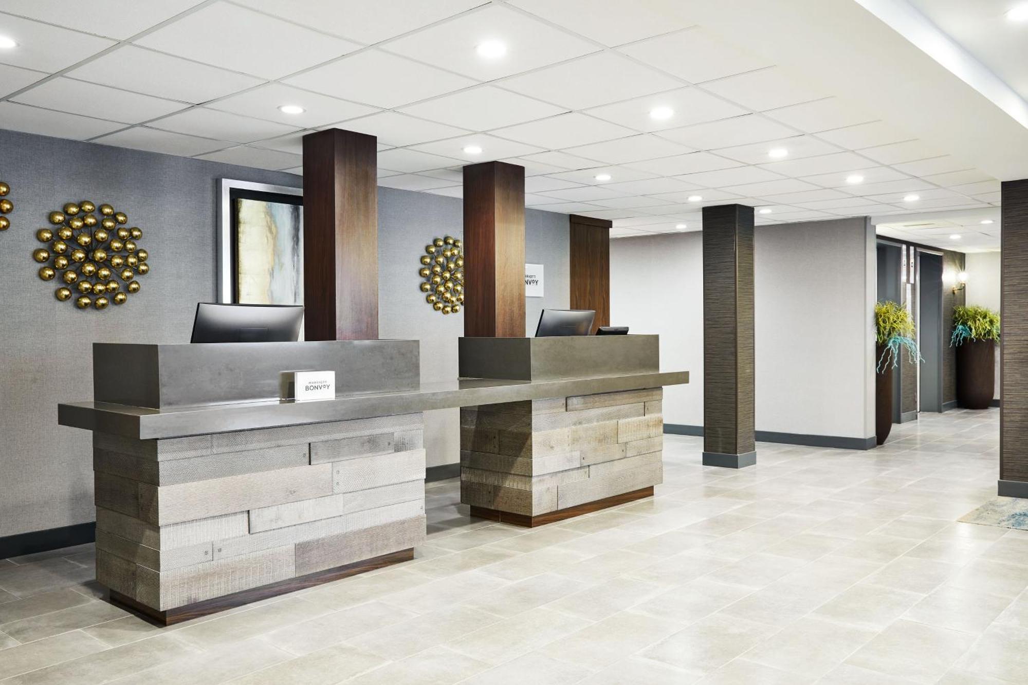 Four Points By Sheraton Chicago Westchester/Oak Brook Εξωτερικό φωτογραφία